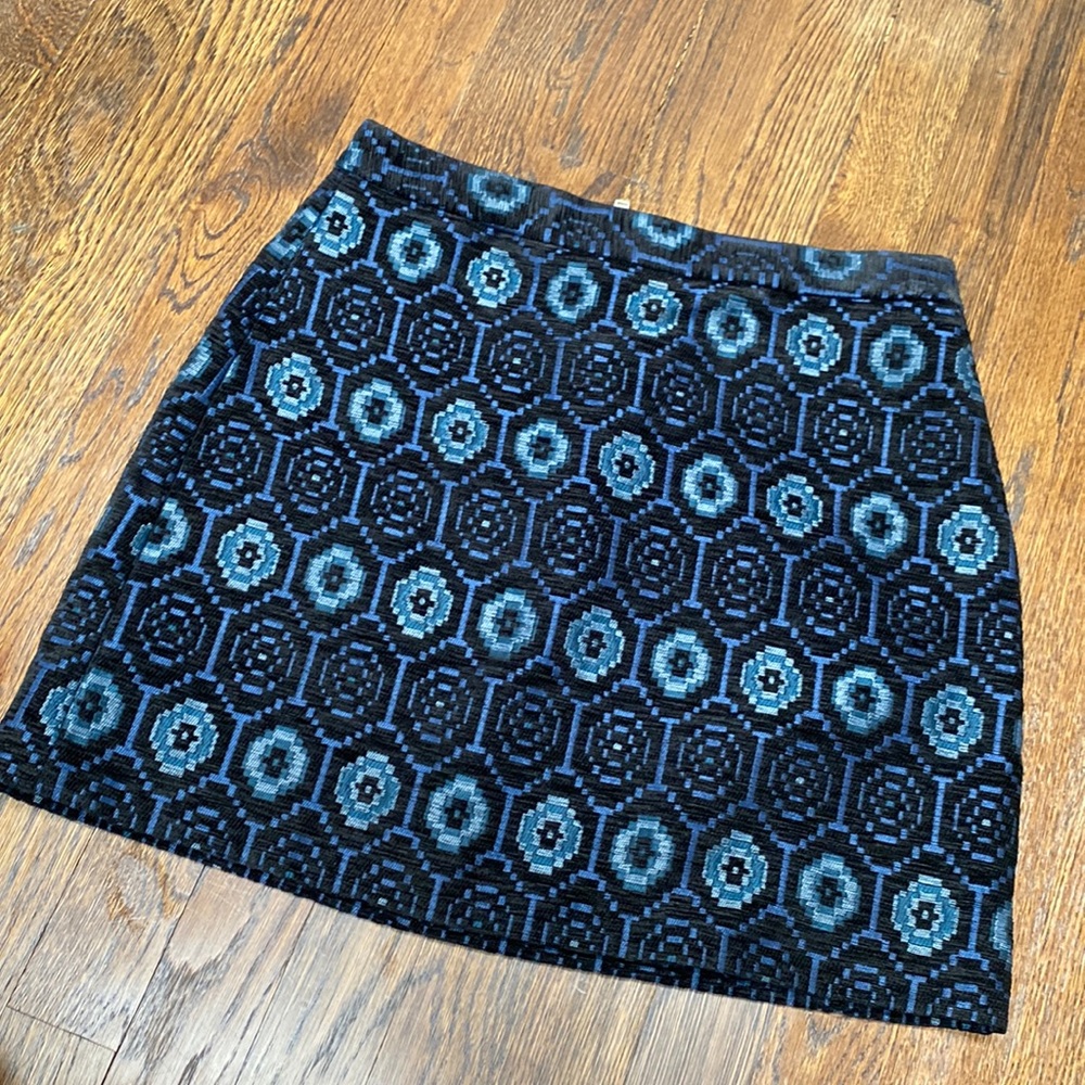 Textured Mini Skirt